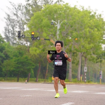 Runner Photo 3288480