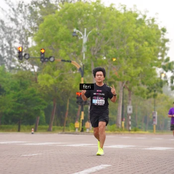 Runner Photo 3288492