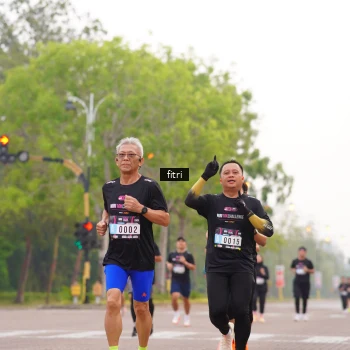 Runner Photo 3288939