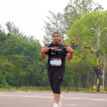 Runner Photo 3289972