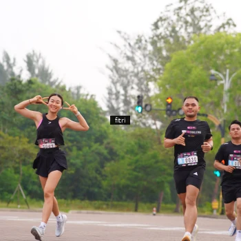 Runner Photo 3290160