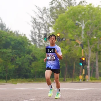 Runner Photo 3291370