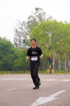 Runner Photo 3291674