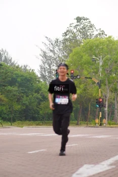 Runner Photo 3291685