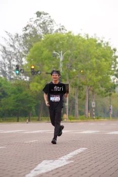 Runner Photo 3291700