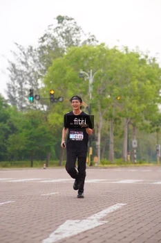 Runner Photo 3291704