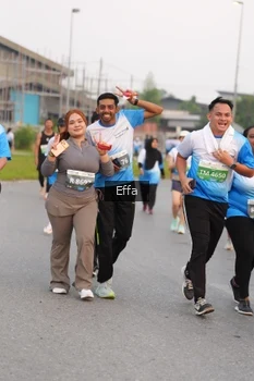 Runner Photo 3291717