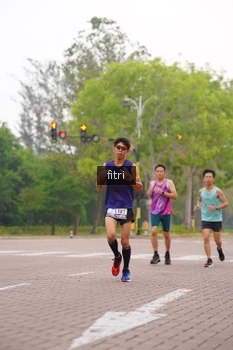 Runner Photo 3291814
