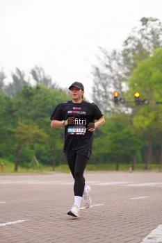 Runner Photo 3292121