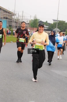Runner Photo 3292167