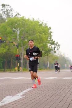 Runner Photo 3292199