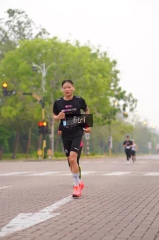 Runner Photo 3292201