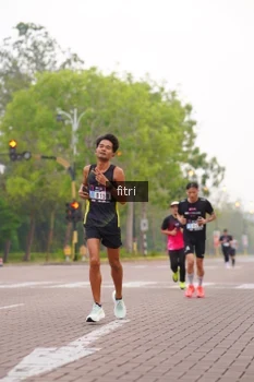 Runner Photo 3292258