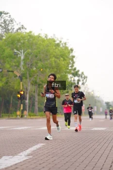Runner Photo 3292297