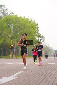 Runner Photo 3292310
