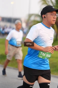 Runner Photo 3292337