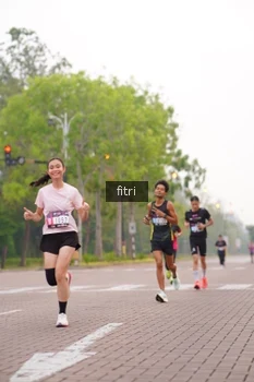 Runner Photo 3292350