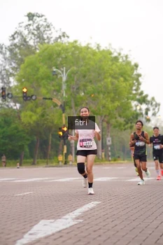 Runner Photo 3292375