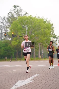 Runner Photo 3292382
