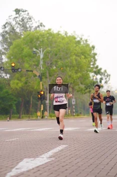 Runner Photo 3292412