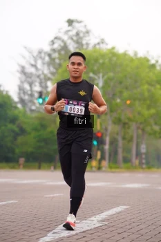 Runner Photo 3292424