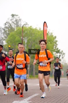 Runner Photo 3292466