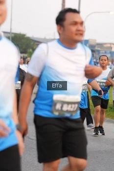 Runner Photo 3292598