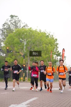 Runner Photo 3292612