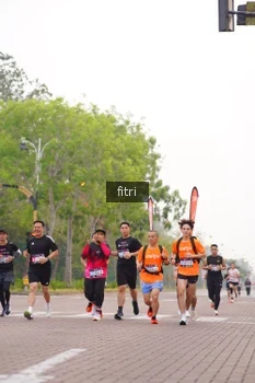 Runner Photo 3292624