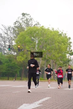 Runner Photo 3292664