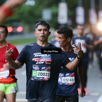 Runner Photo 32927