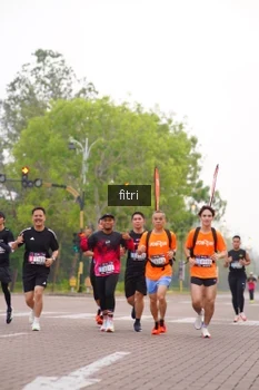 Runner Photo 3292736