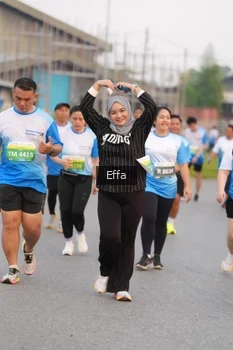 Runner Photo 3292750
