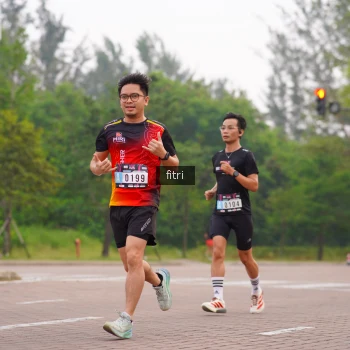 Runner Photo 3292928