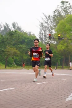Runner Photo 3292929