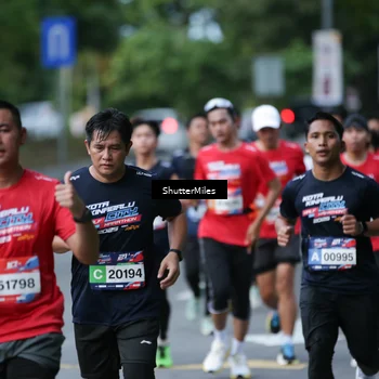 Runner Photo 32931