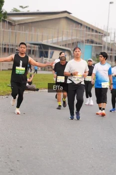 Runner Photo 3293120