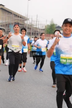 Runner Photo 3293122