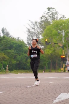Runner Photo 3293125