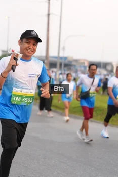 Runner Photo 3293176