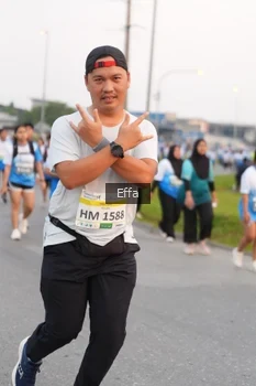 Runner Photo 3293224