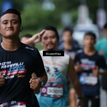 Runner Photo 32933