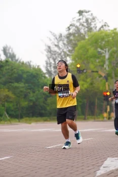 Runner Photo 3293396