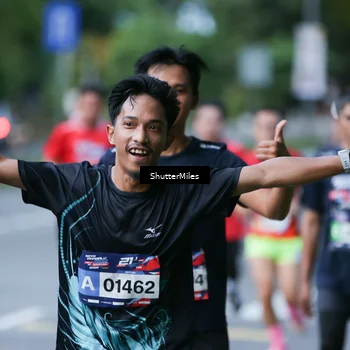 Runner Photo 32935