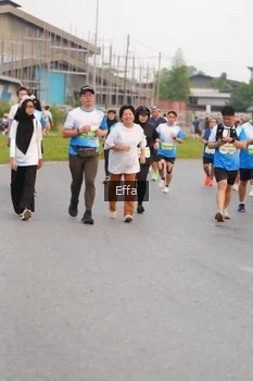 Runner Photo 3293540
