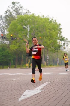 Runner Photo 3293553