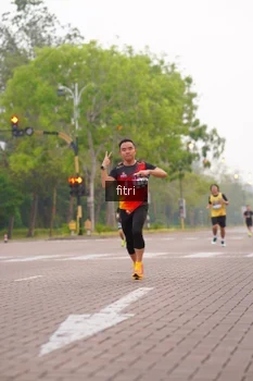 Runner Photo 3293583