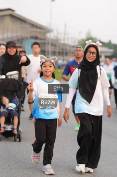 Runner Photo 3293624