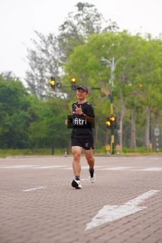 Runner Photo 3293635