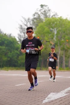 Runner Photo 3293689